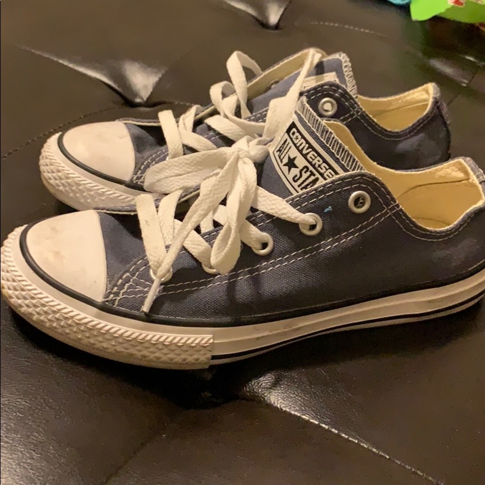 Converse - Picture 2 of 3